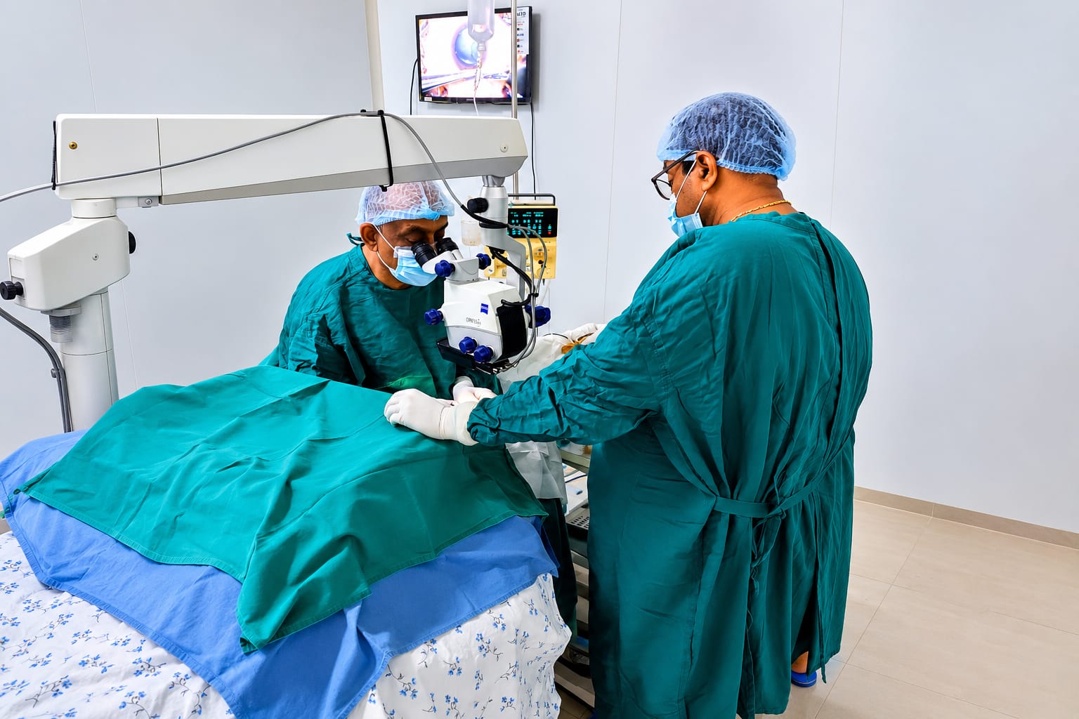 Advanced Cataract Surgery